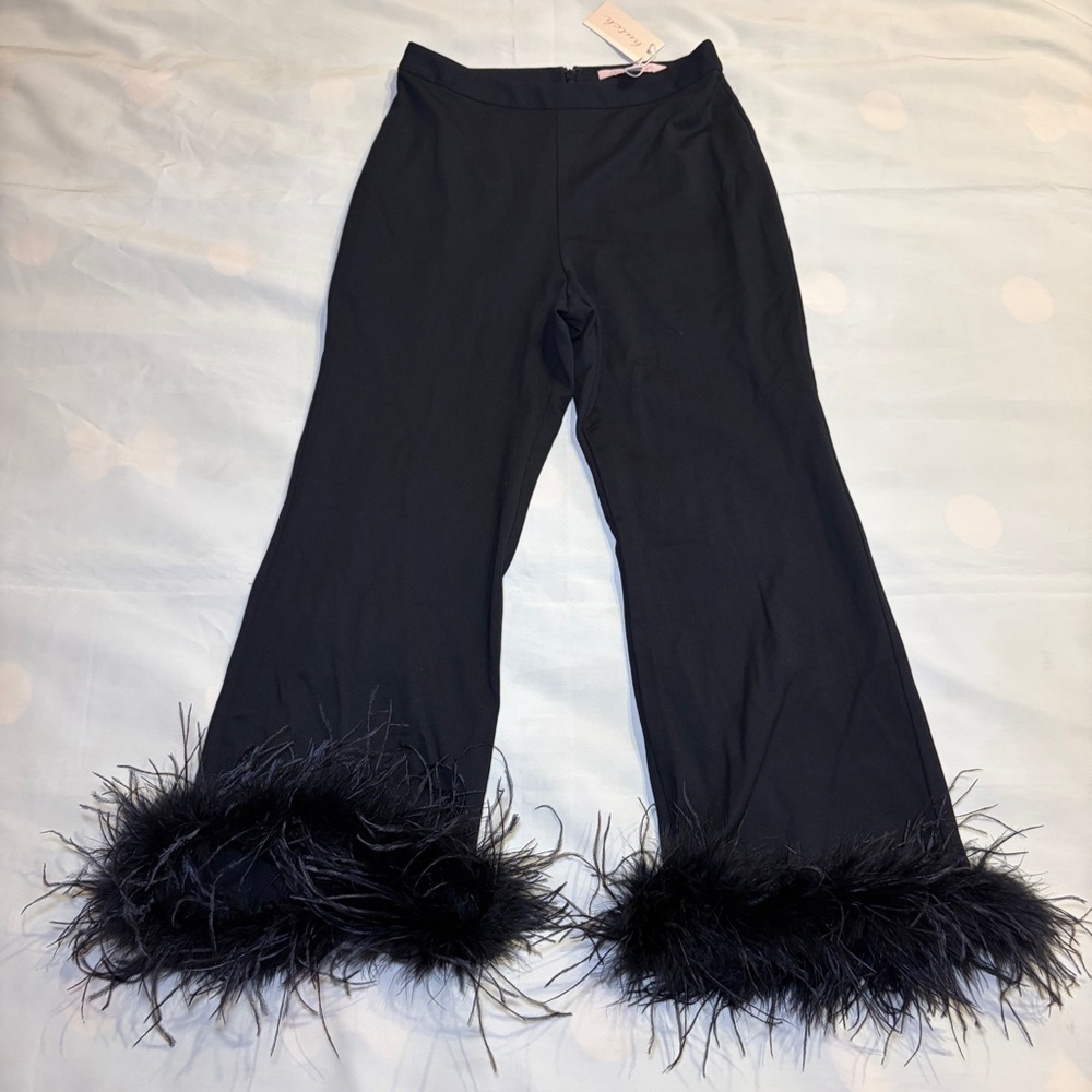 NEW! Hutch- Ponte Feather Pants Size 4 Black Flare Holiday Crop Ankle - Picture 2 of 9